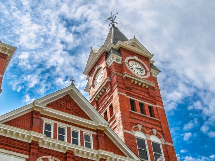 Auburn University's Samford Hall - image for Wells + Associates transportation project case study